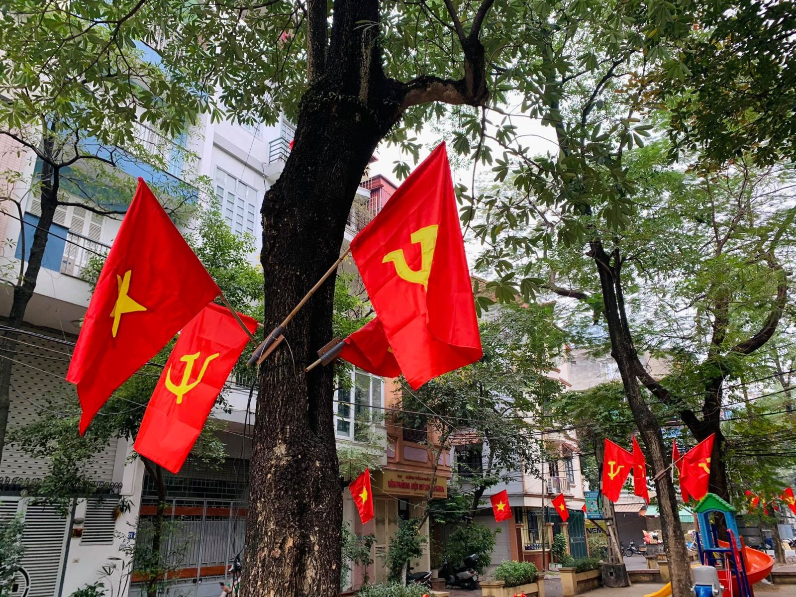 Ba vấn đề then chốt để chuyển động mạnh mẽ - Bài 2: Đổi mới phương thức thực hiện, siết chặt kỷ luật thực thi